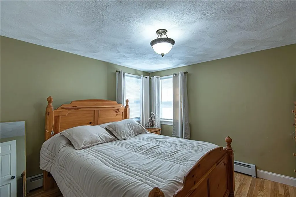 58 Schofield Street West Warwick RI 02893
