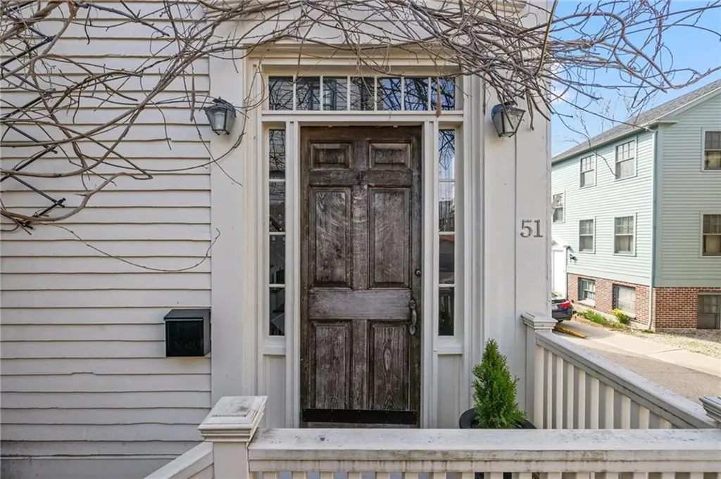 51 William Street Newport RI 02840