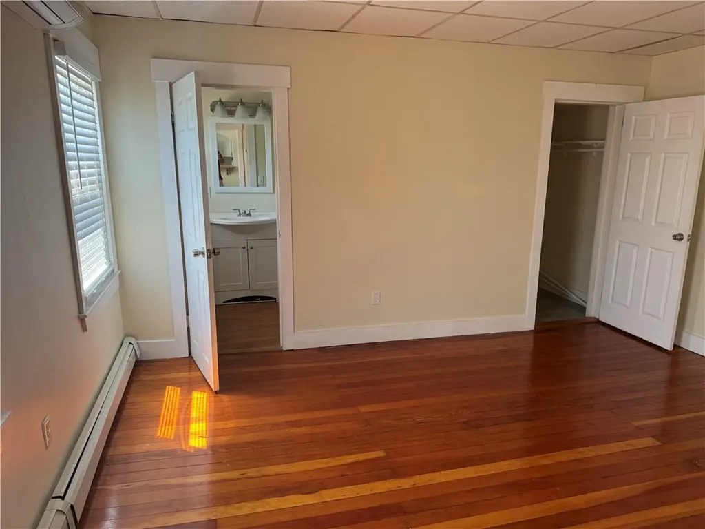 38 40 Freebody Street Newport RI 02840