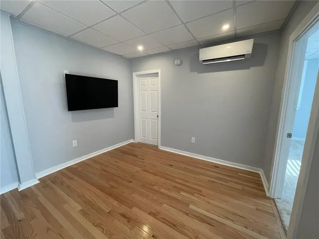 38 40 Freebody Street Newport RI 02840