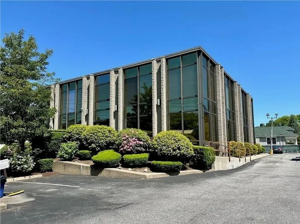 1515 Smith Street North Providence RI 02911
