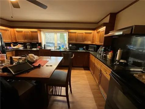 1567 Plainfield Pike Scituate RI 02857