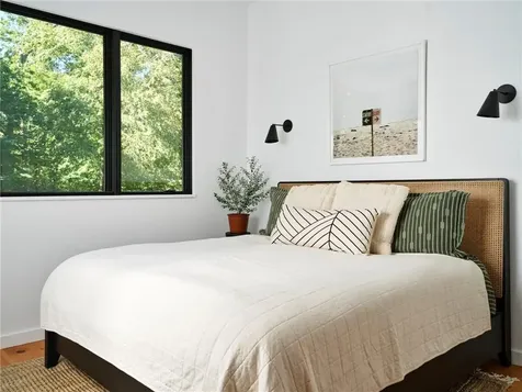 296 Stoney Holllow Road Tiverton RI 02878