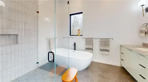 296 Stoney Holllow Road Tiverton RI 02878