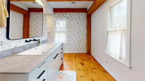 296 Stoney Holllow Road Tiverton RI 02878