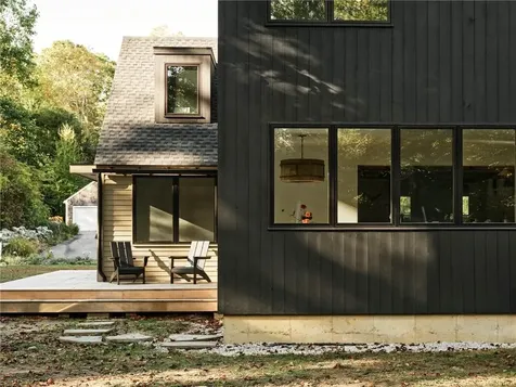 296 Stoney Holllow Road Tiverton RI 02878