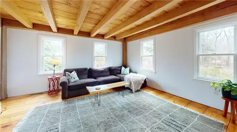 296 Stoney Holllow Road Tiverton RI 02878