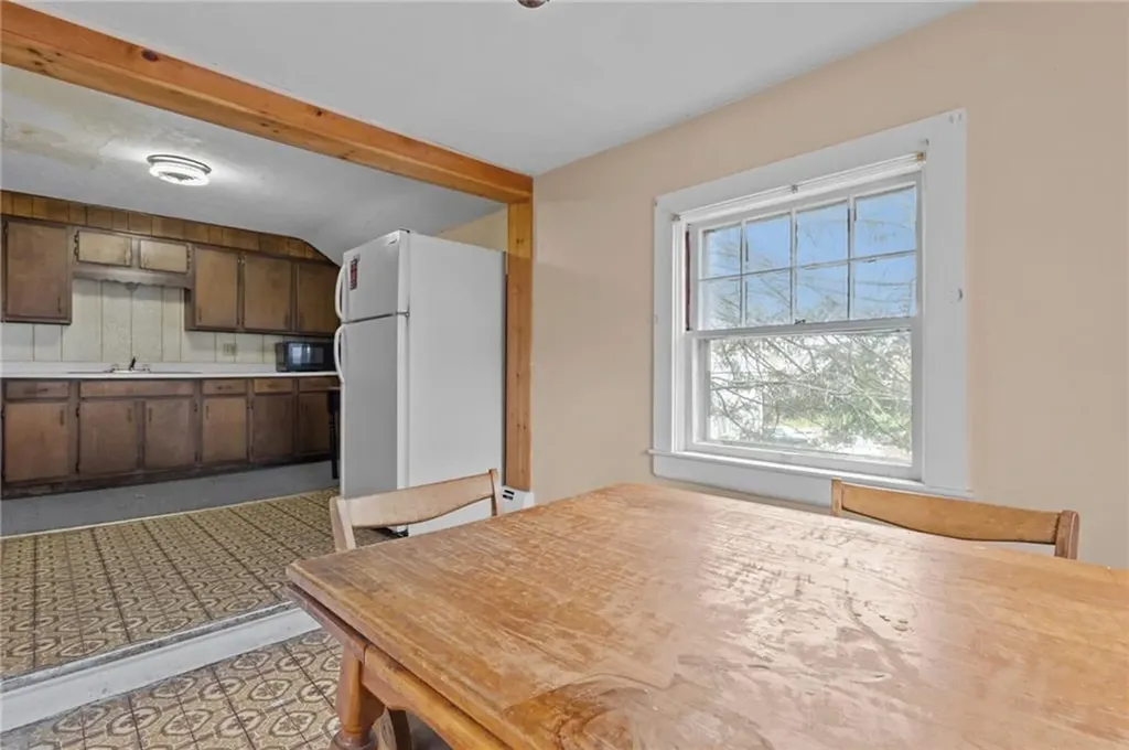 7 Shippee Avenue West Warwick RI 02893