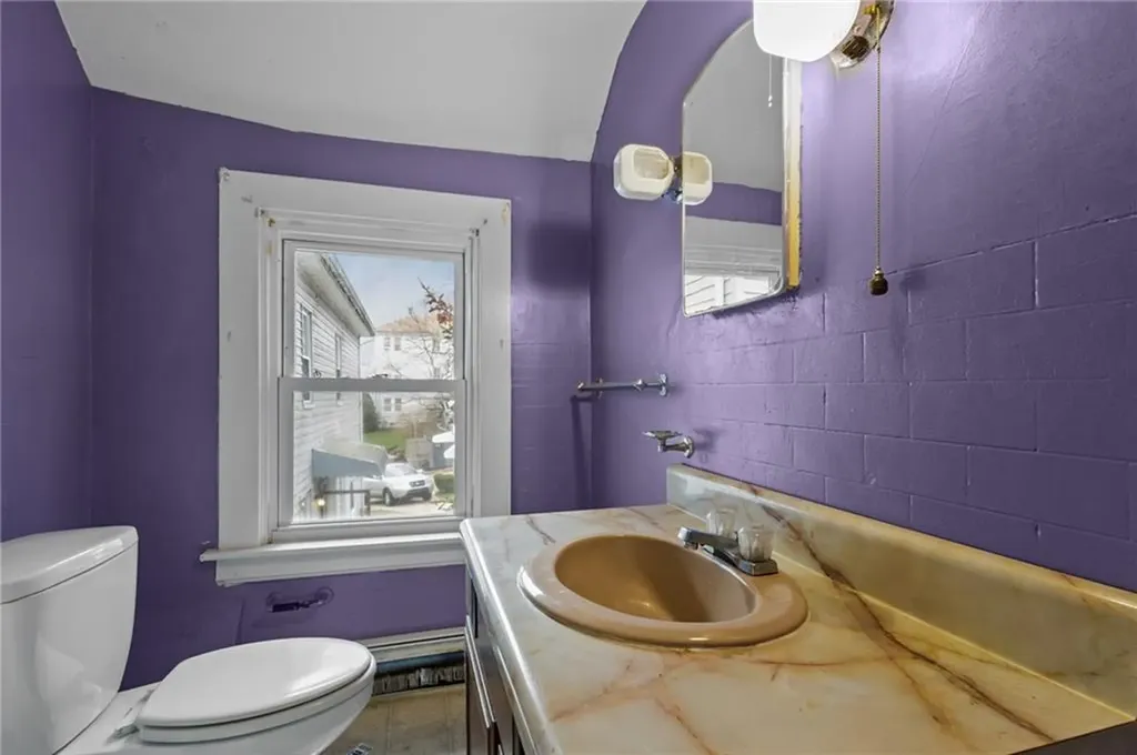 7 Shippee Avenue West Warwick RI 02893