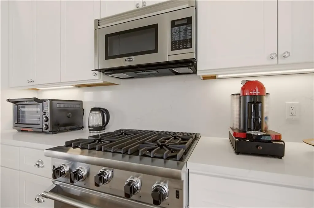 165 Newport Harbor Drive Portsmouth RI 02871