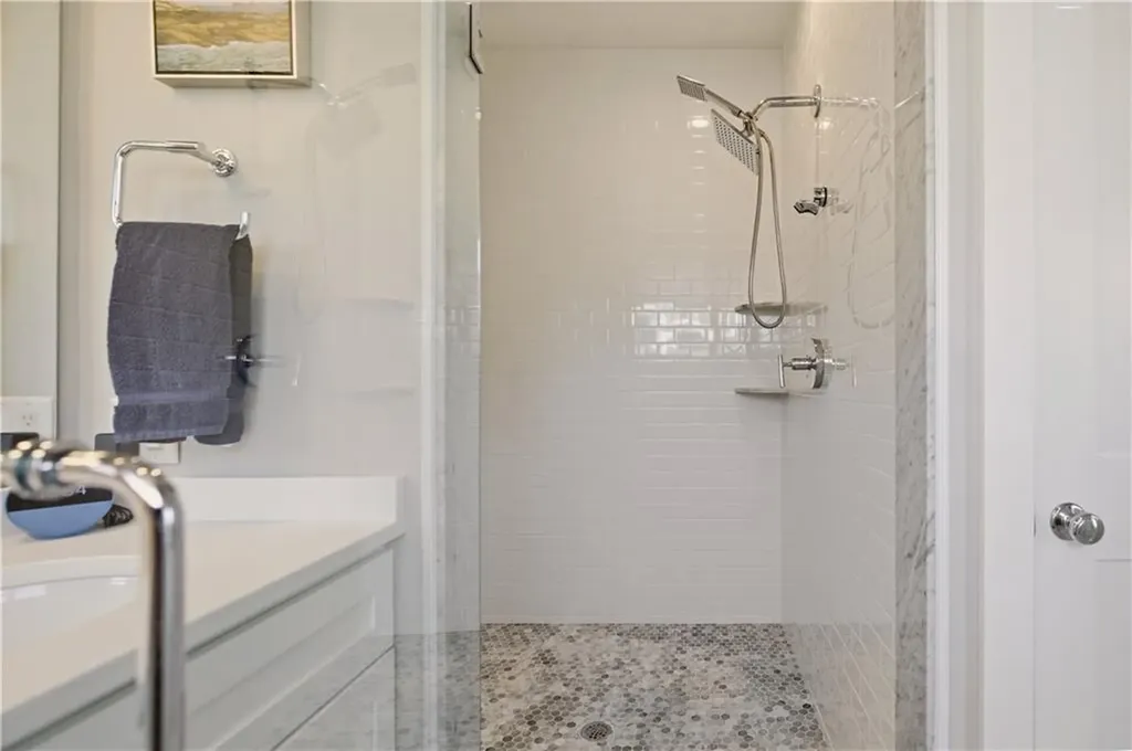 165 Newport Harbor Drive Portsmouth RI 02871