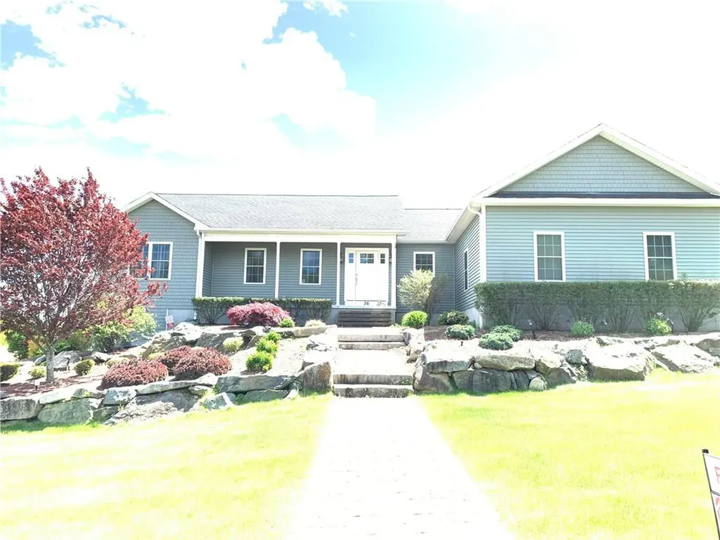 36 Abatecola Way Johnston RI 02919