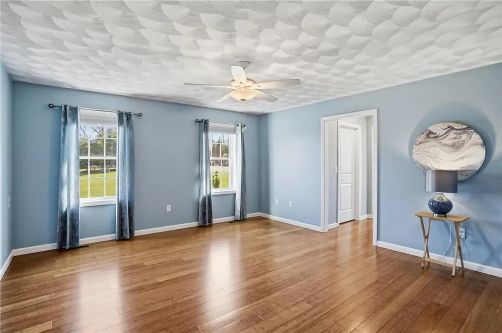 36 Abatecola Way Johnston RI 02919