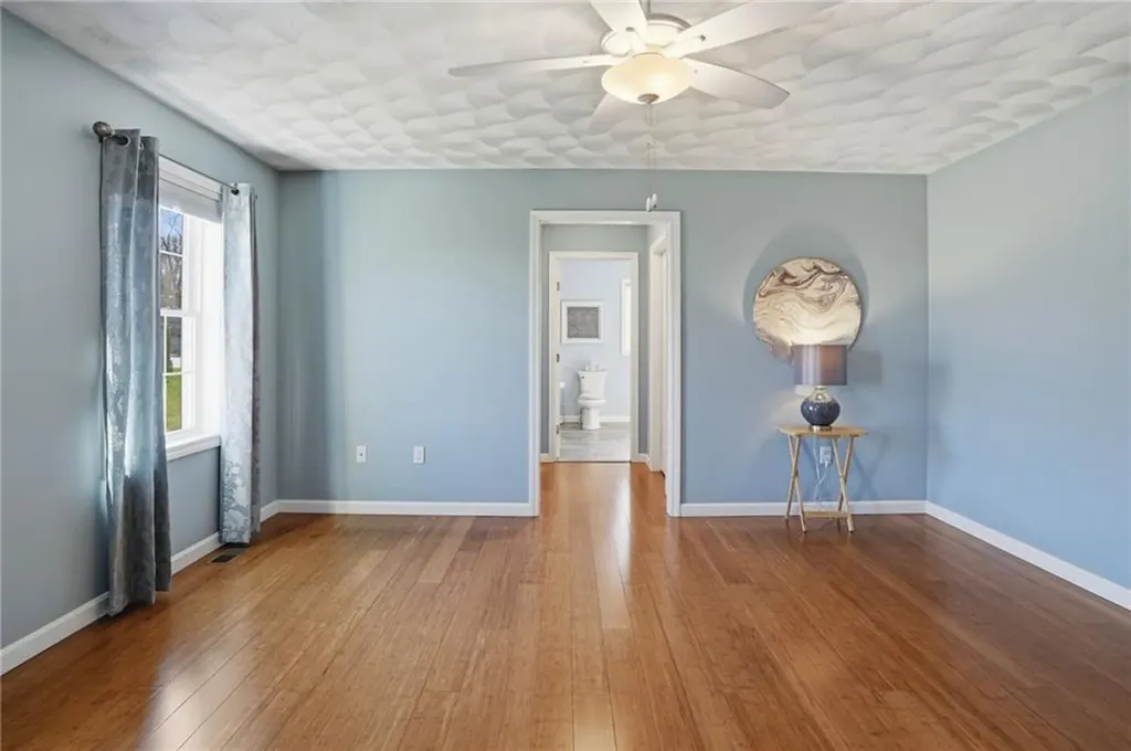 36 Abatecola Way Johnston RI 02919