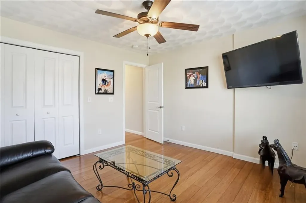 36 Abatecola Way Johnston RI 02919