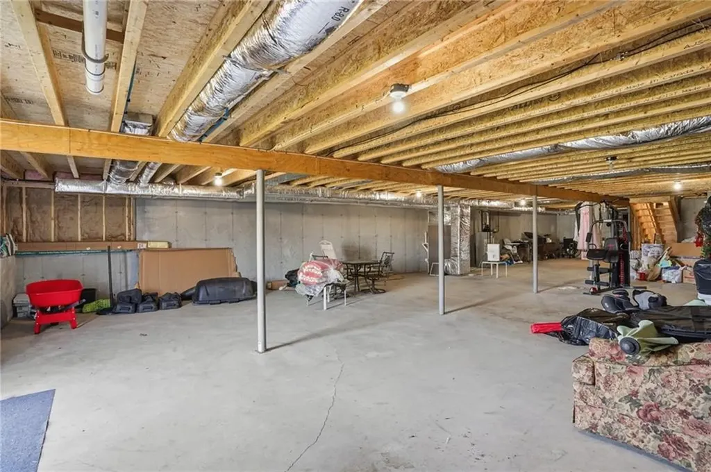 36 Abatecola Way Johnston RI 02919