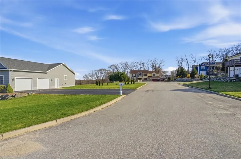 36 Abatecola Way Johnston RI 02919