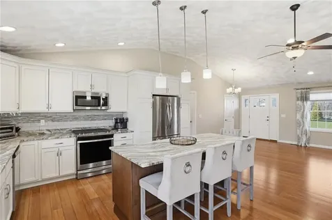 36 Abatecola Way Johnston RI 02919