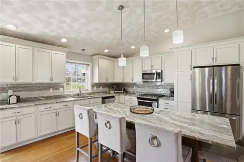 36 Abatecola Way Johnston RI 02919
