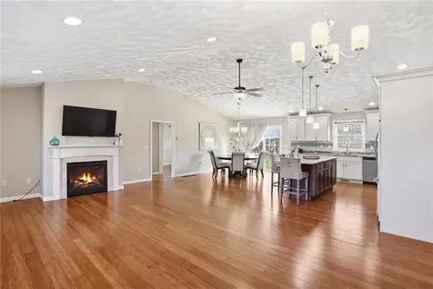 36 Abatecola Way Johnston RI 02919