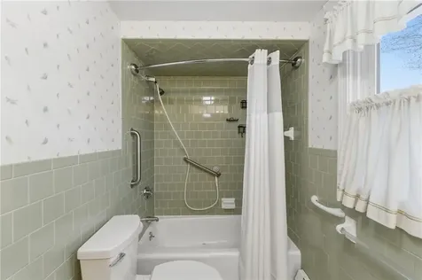 137 Monterey Drive West Warwick RI 02893