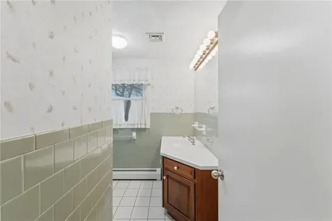 137 Monterey Drive West Warwick RI 02893