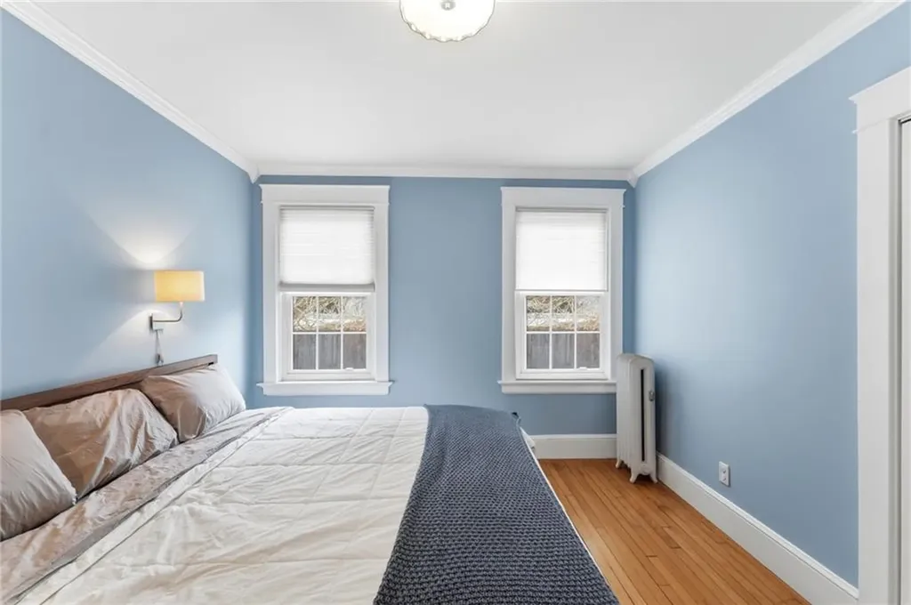 41 Whitcomb Road East Providence RI 02915