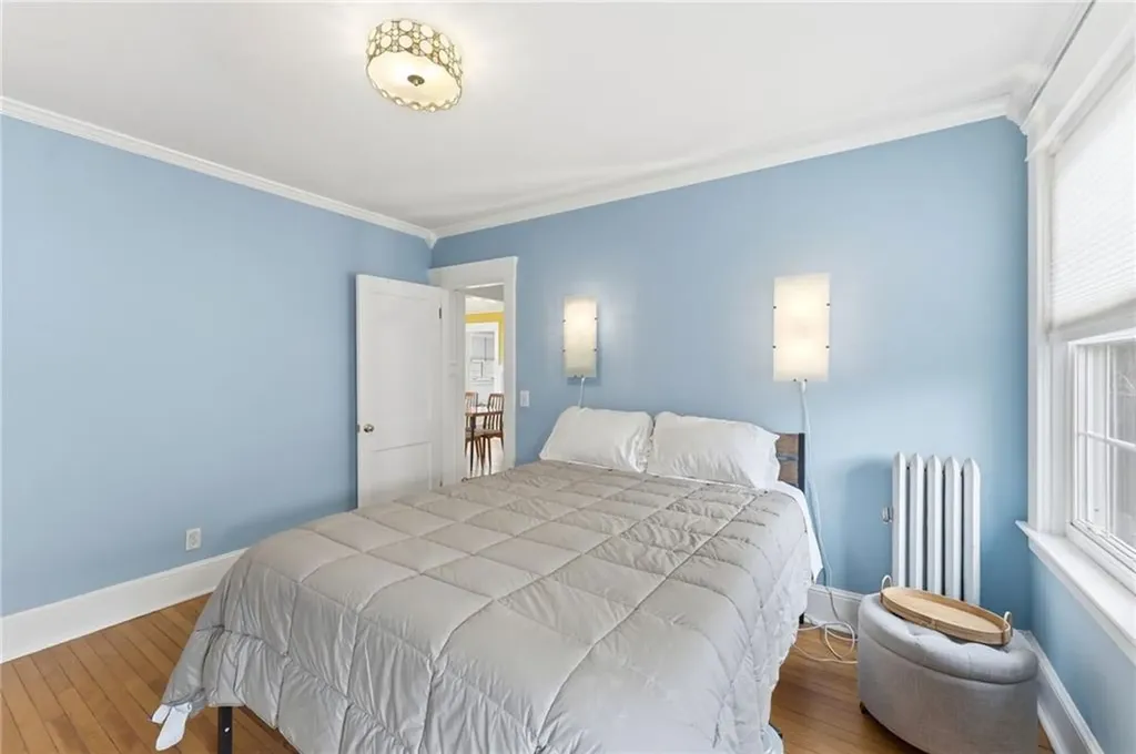 41 Whitcomb Road East Providence RI 02915