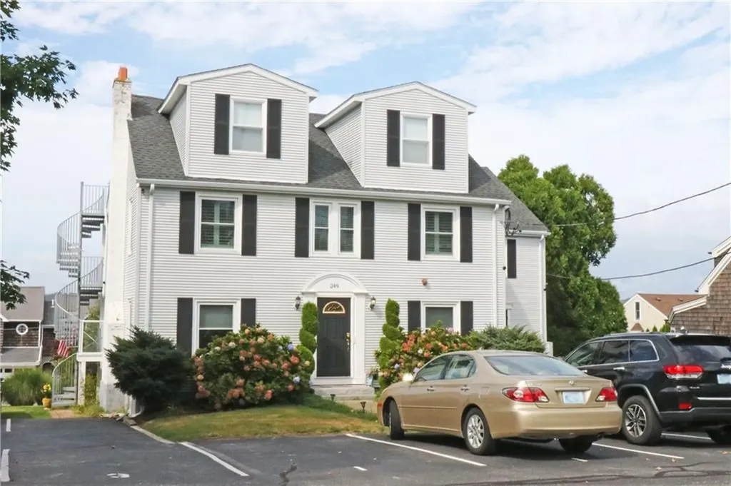 249 Tuckerman Avenue Middletown RI 02842