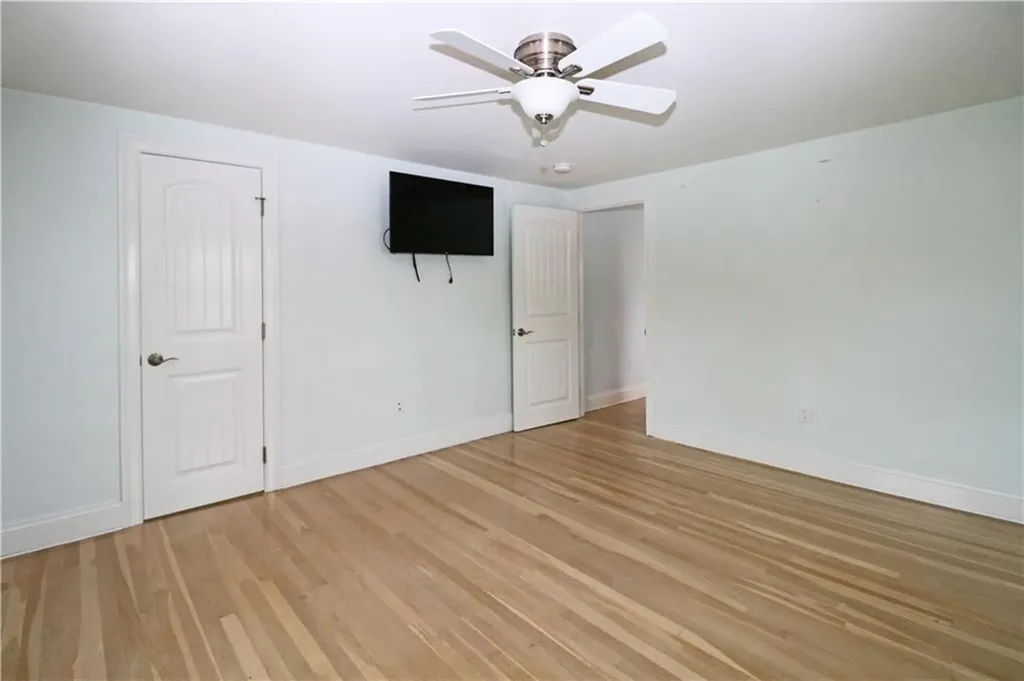 249 Tuckerman Avenue Middletown RI 02842