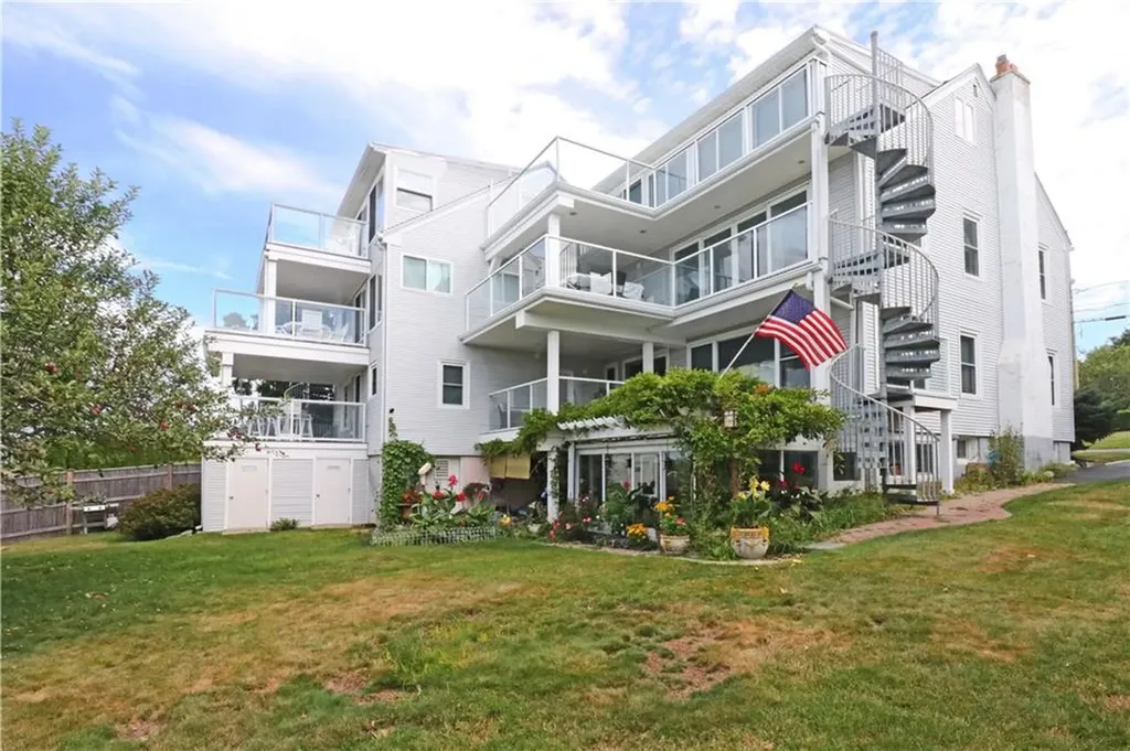 249 Tuckerman Avenue Middletown RI 02842