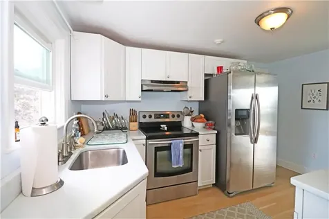 249 Tuckerman Avenue Middletown RI 02842