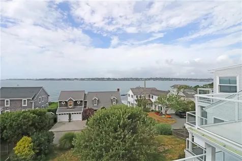 249 Tuckerman Avenue Middletown RI 02842