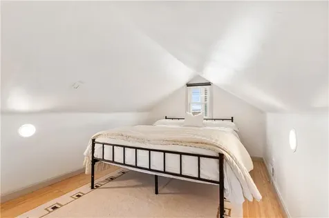 27 Padelford Street Providence RI 02906