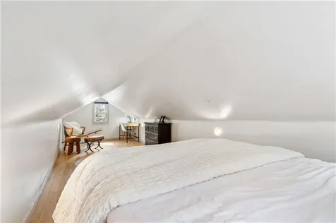 27 Padelford Street Providence RI 02906