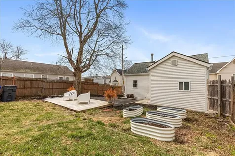 27 Padelford Street Providence RI 02906