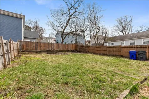 27 Padelford Street Providence RI 02906