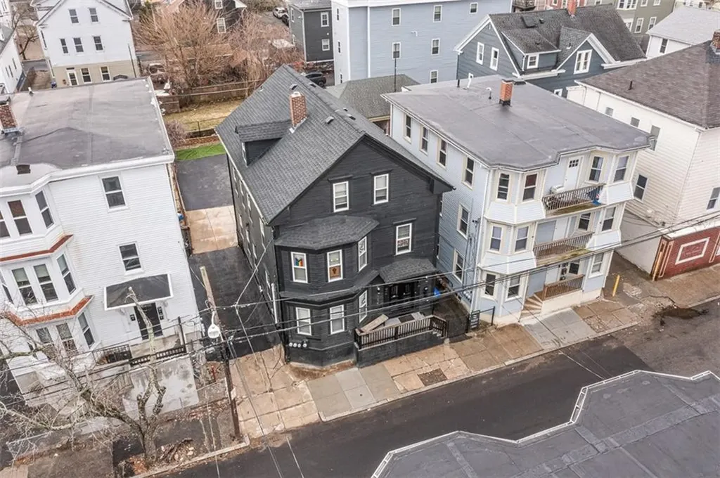 104 Tell Street Providence RI 02909