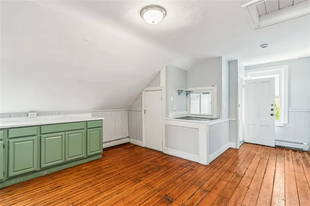104 Tell Street Providence RI 02909