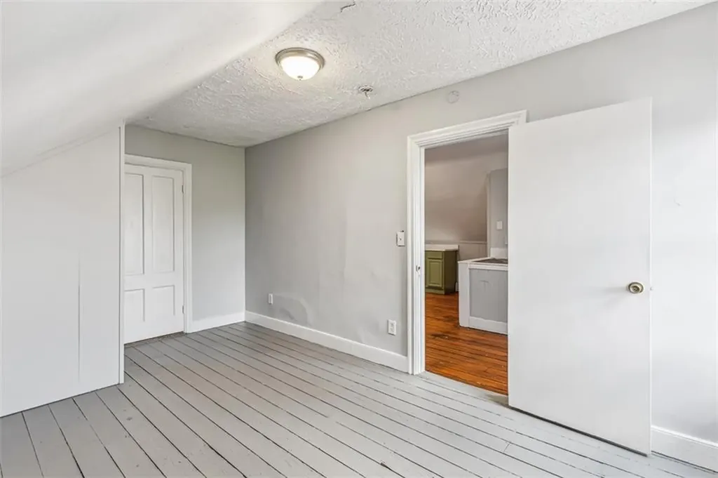 104 Tell Street Providence RI 02909