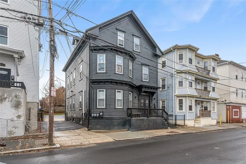 104 Tell Street Providence RI 02909