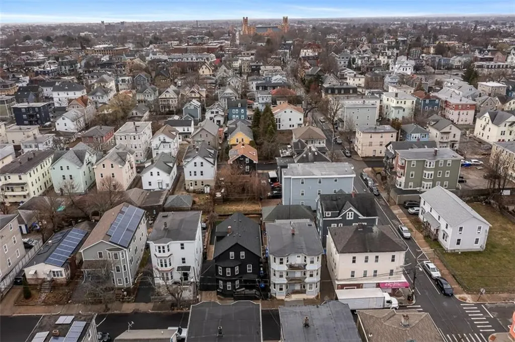 104 Tell Street Providence RI 02909