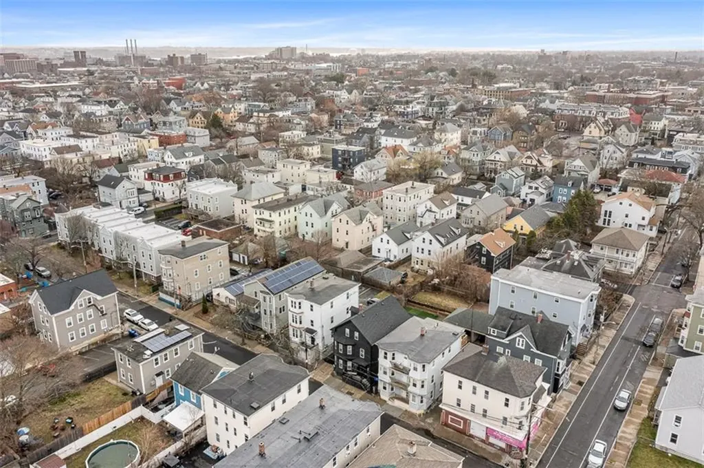104 Tell Street Providence RI 02909