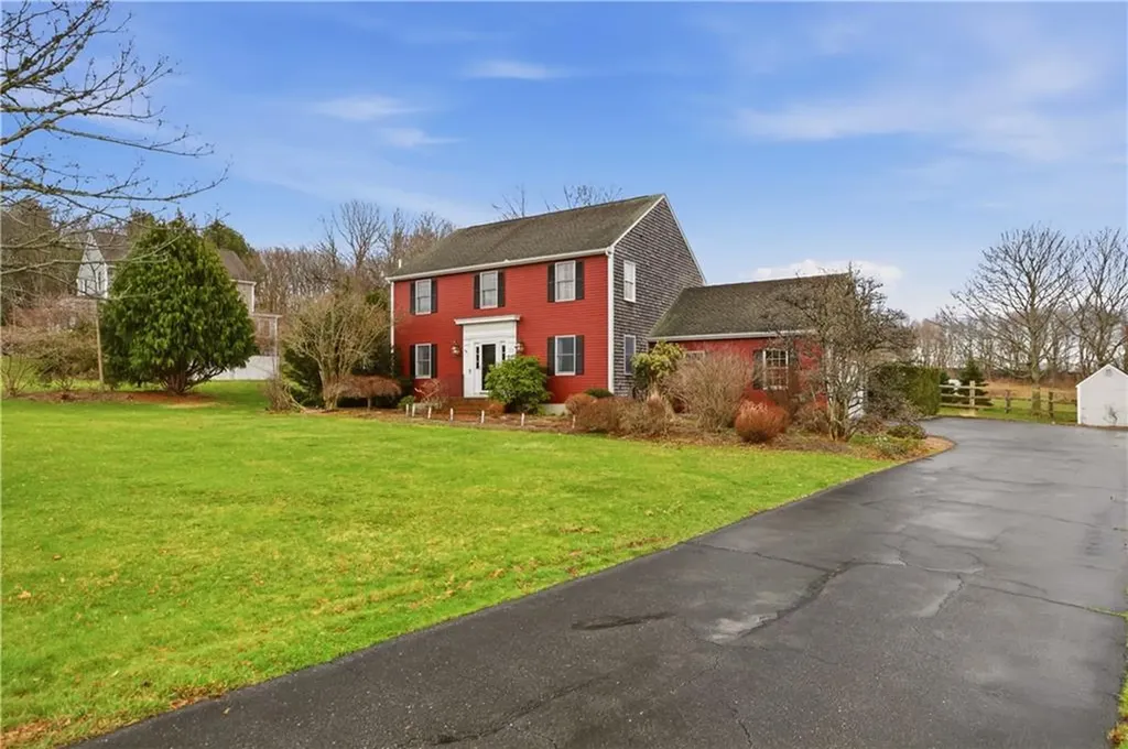 23 West Passage Drive Portsmouth RI 02871