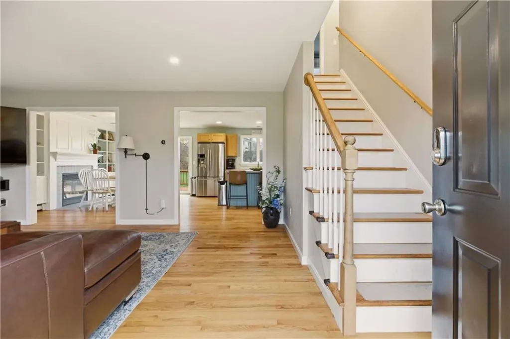 23 West Passage Drive Portsmouth RI 02871