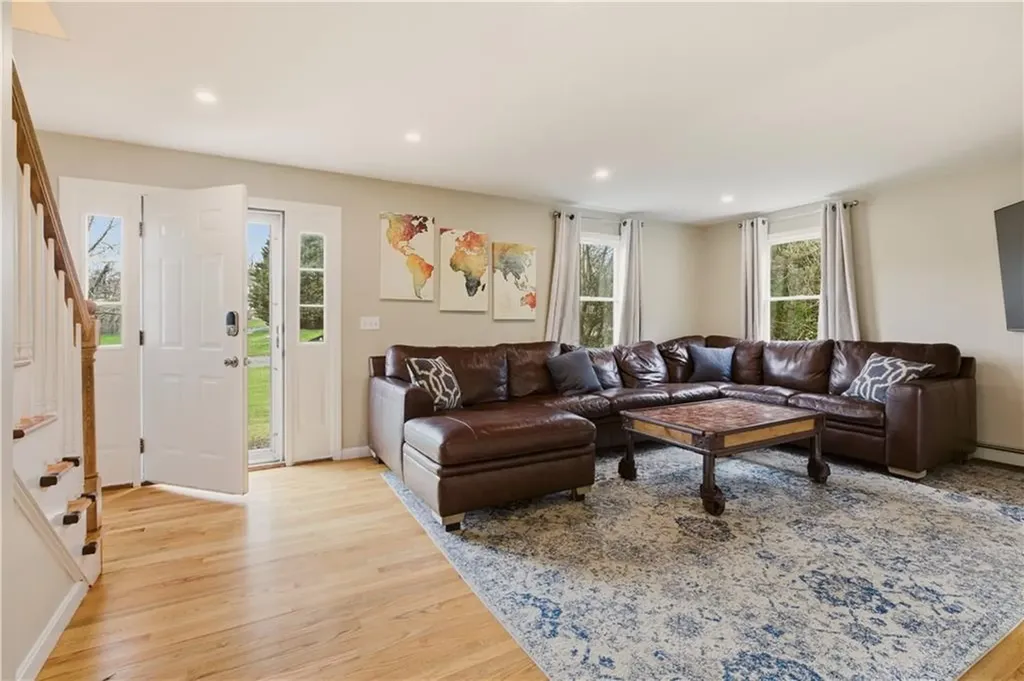 23 West Passage Drive Portsmouth RI 02871
