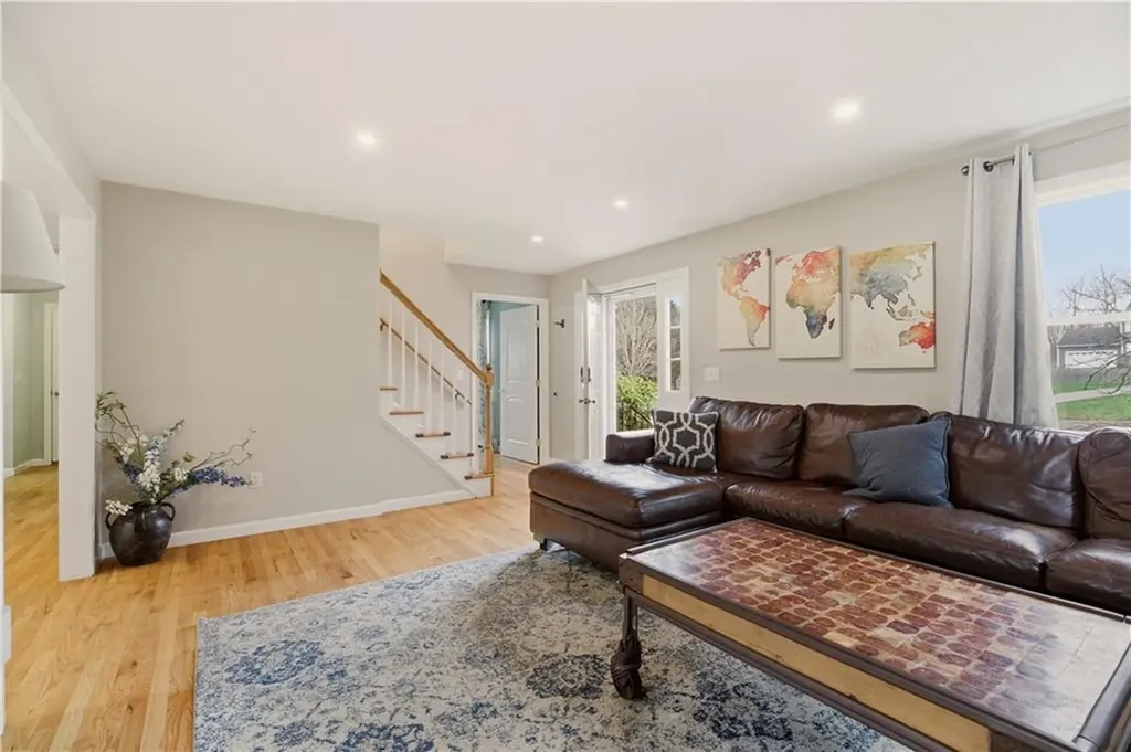23 West Passage Drive Portsmouth RI 02871