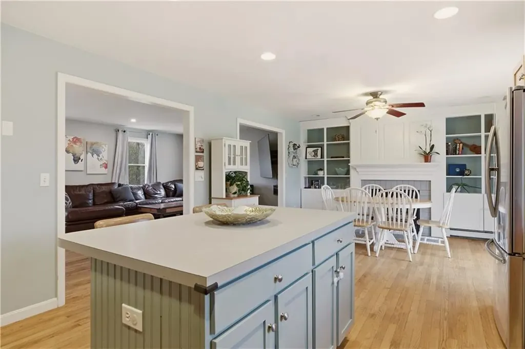 23 West Passage Drive Portsmouth RI 02871