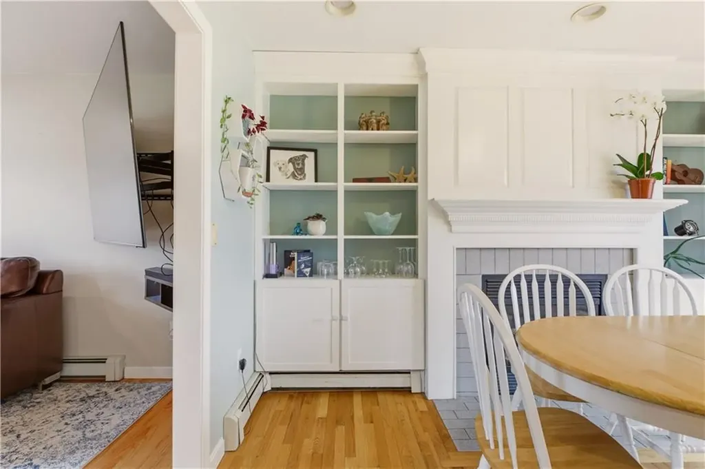 23 West Passage Drive Portsmouth RI 02871