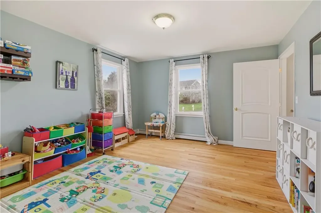 23 West Passage Drive Portsmouth RI 02871
